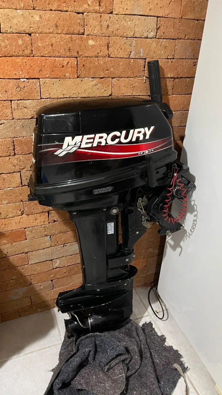 Motor Mercury 15hp seminovo com tanque 25 litros