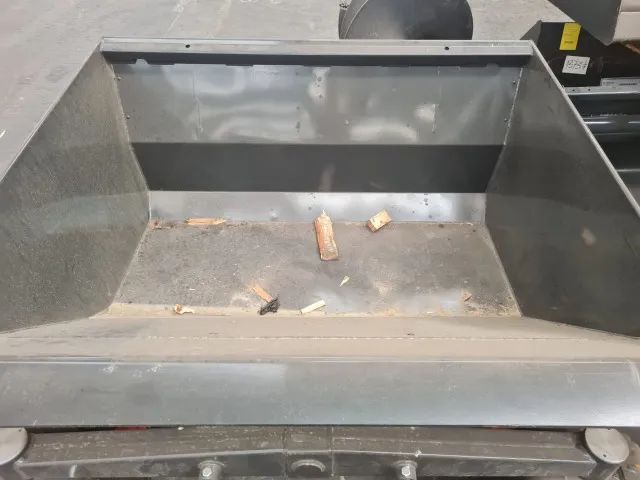 Implemento Dumper Marca Bobcat Novo - Foto 5