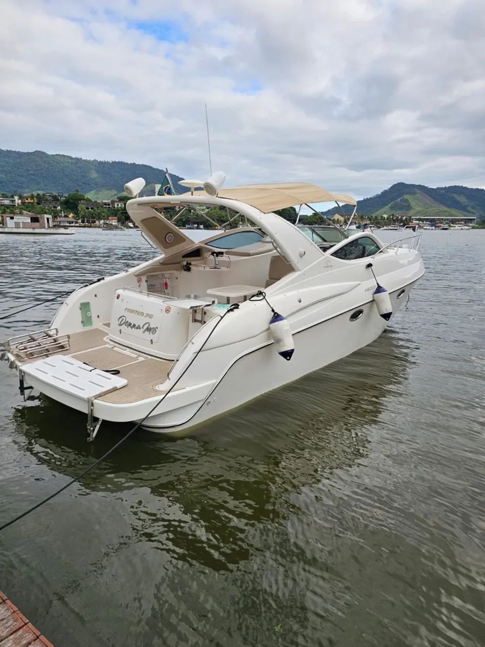 Lancha phantom 34,5 2004