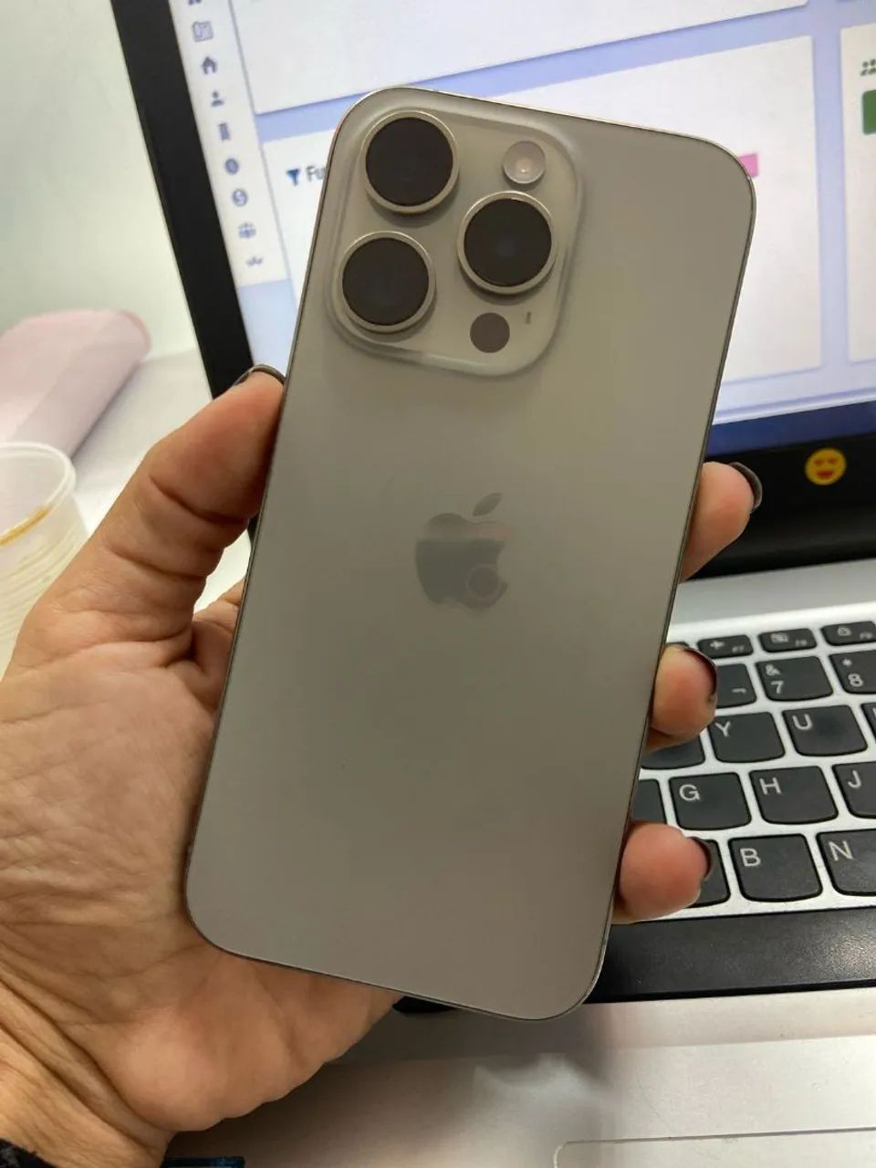 iPhone 16 Pro Max 1TB - Foto 5