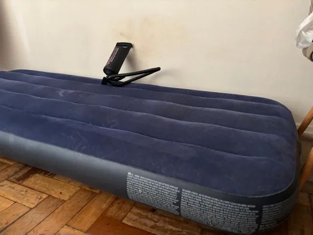 Colchão inflável com bomba