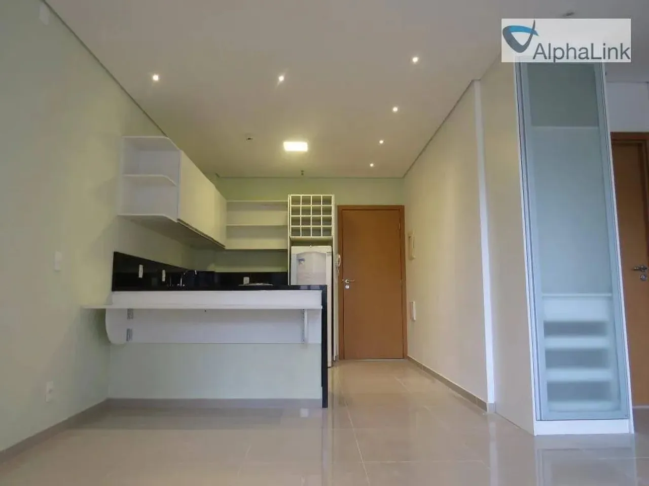 Apartamento com 1 dormitório para alugar, 45 m² por R$ 4.497,00/mês - Alphaville - Santana