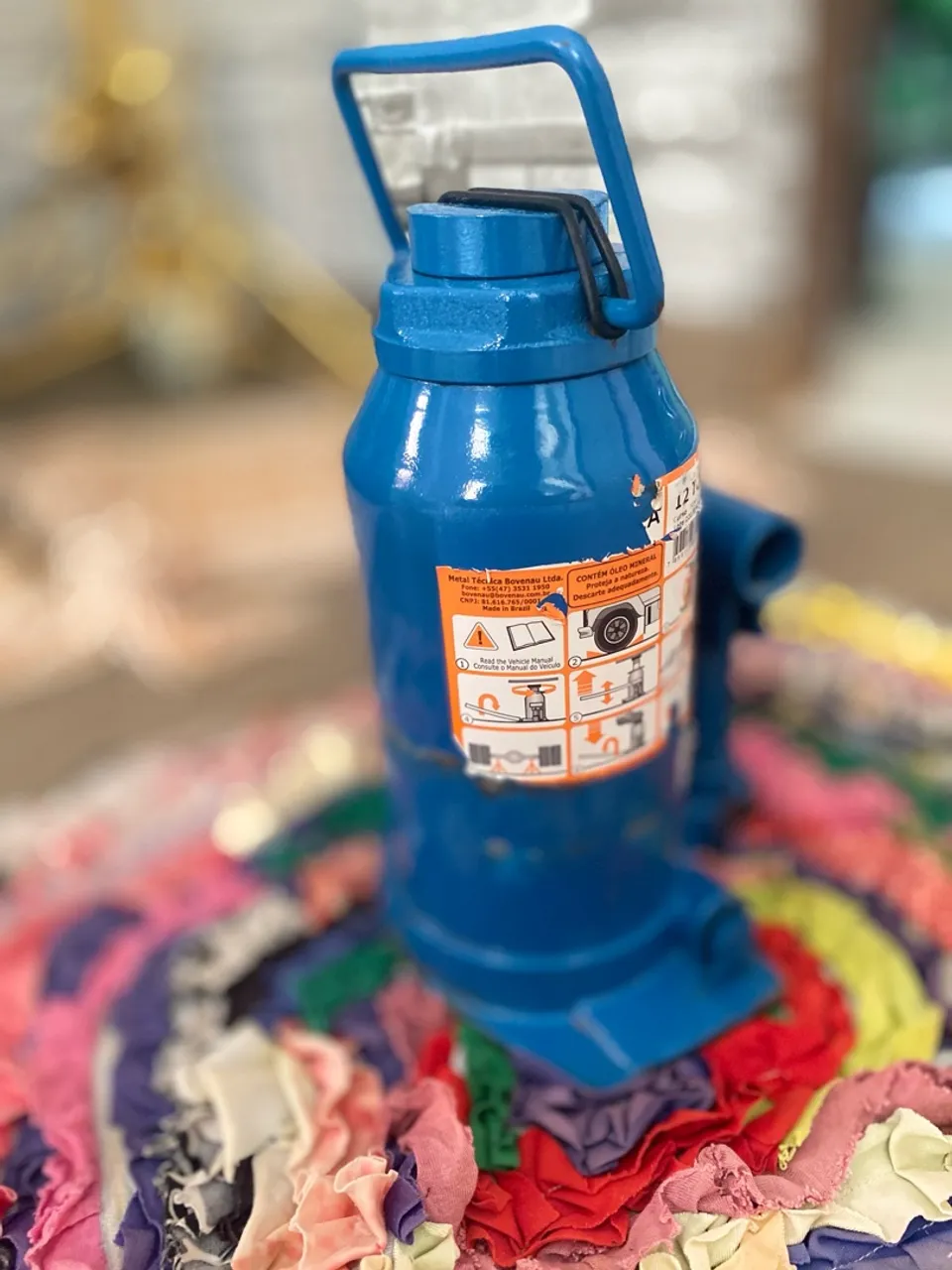 Macaco Hidráulico Azul para Caminhões