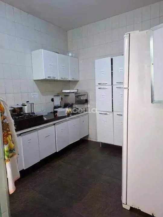 Casa comercial para locação no bairro Osvaldo Resende. - Foto 4