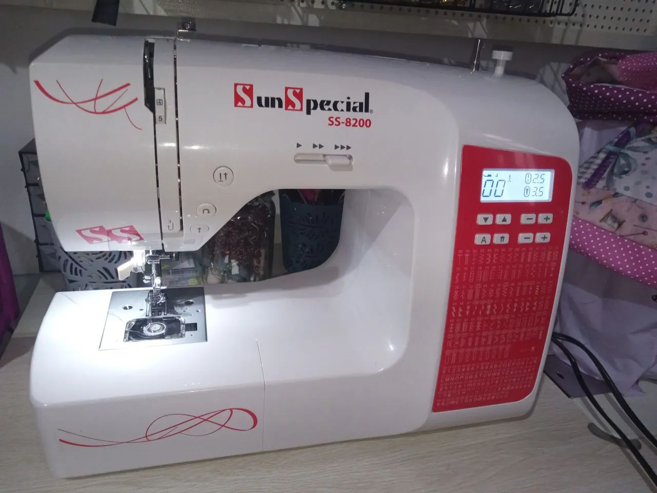 Máquina de Costura Sun Special 200 pontos 