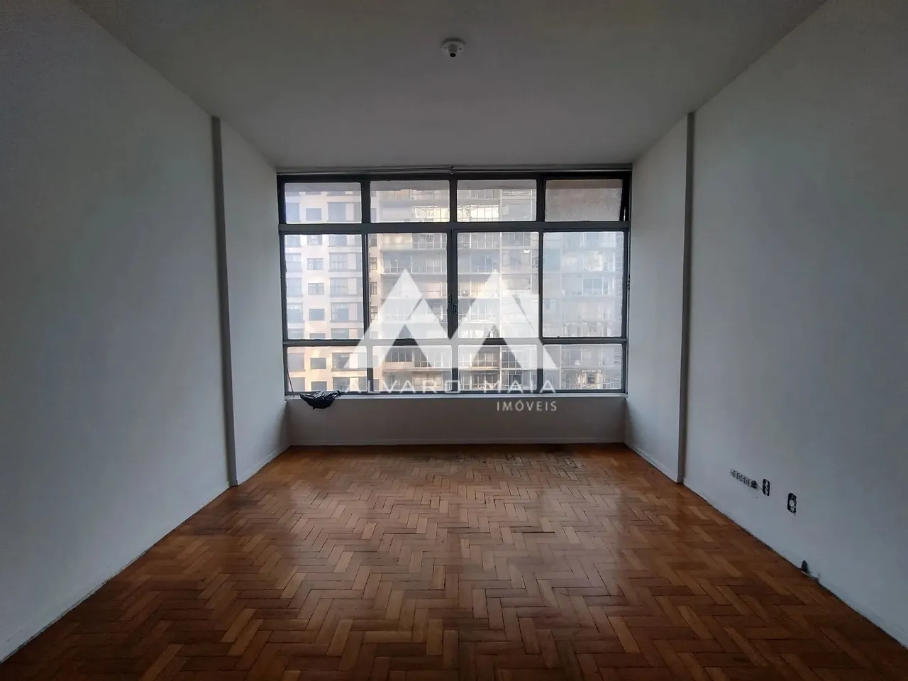 Sala comercial para locação no centro de Bh!