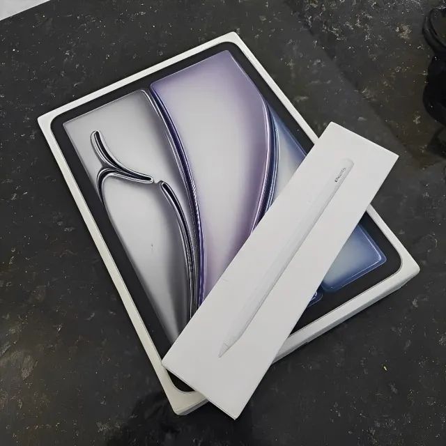 iPad Air M2 256GB 13 Polegadas + Apple Pencil | Combo Lacrado