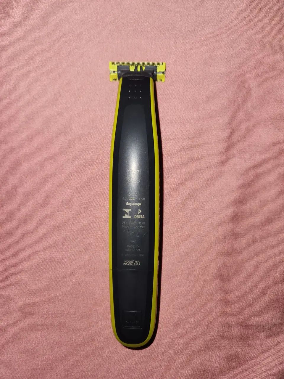 Barbeador elétrico Philips Oneblade QP2521/10 à prova d'água - Foto 6