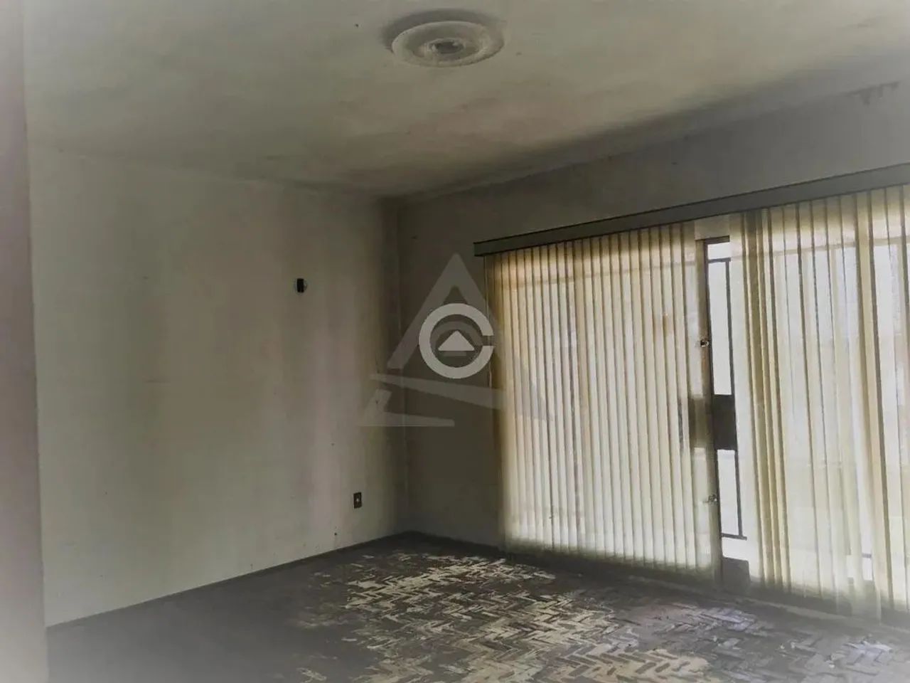 Casa à venda em Campinas, Cambuí, com 6 quartos, com 214 m² - Foto 3