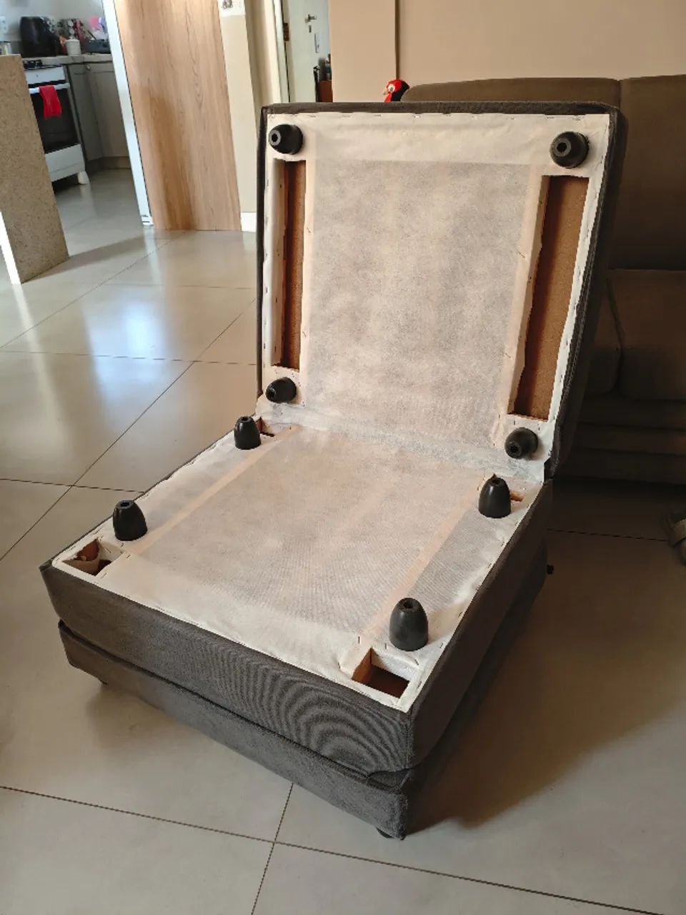 Multifunctional Foldable Footstool439340421507993603
