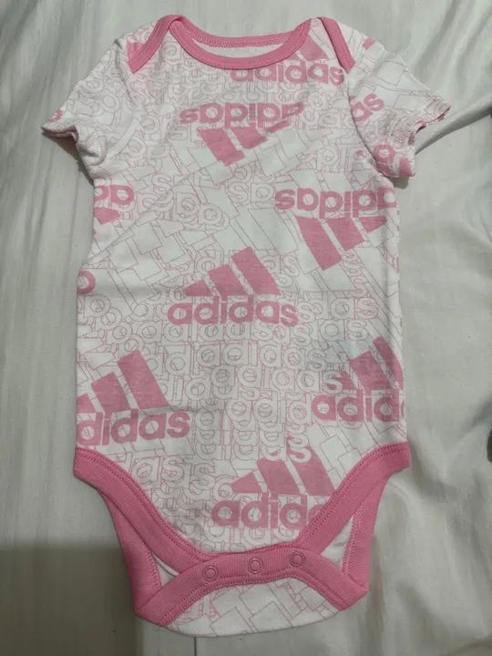 Kit 3 bodys Adidas 9 meses - NOVO - Foto 5