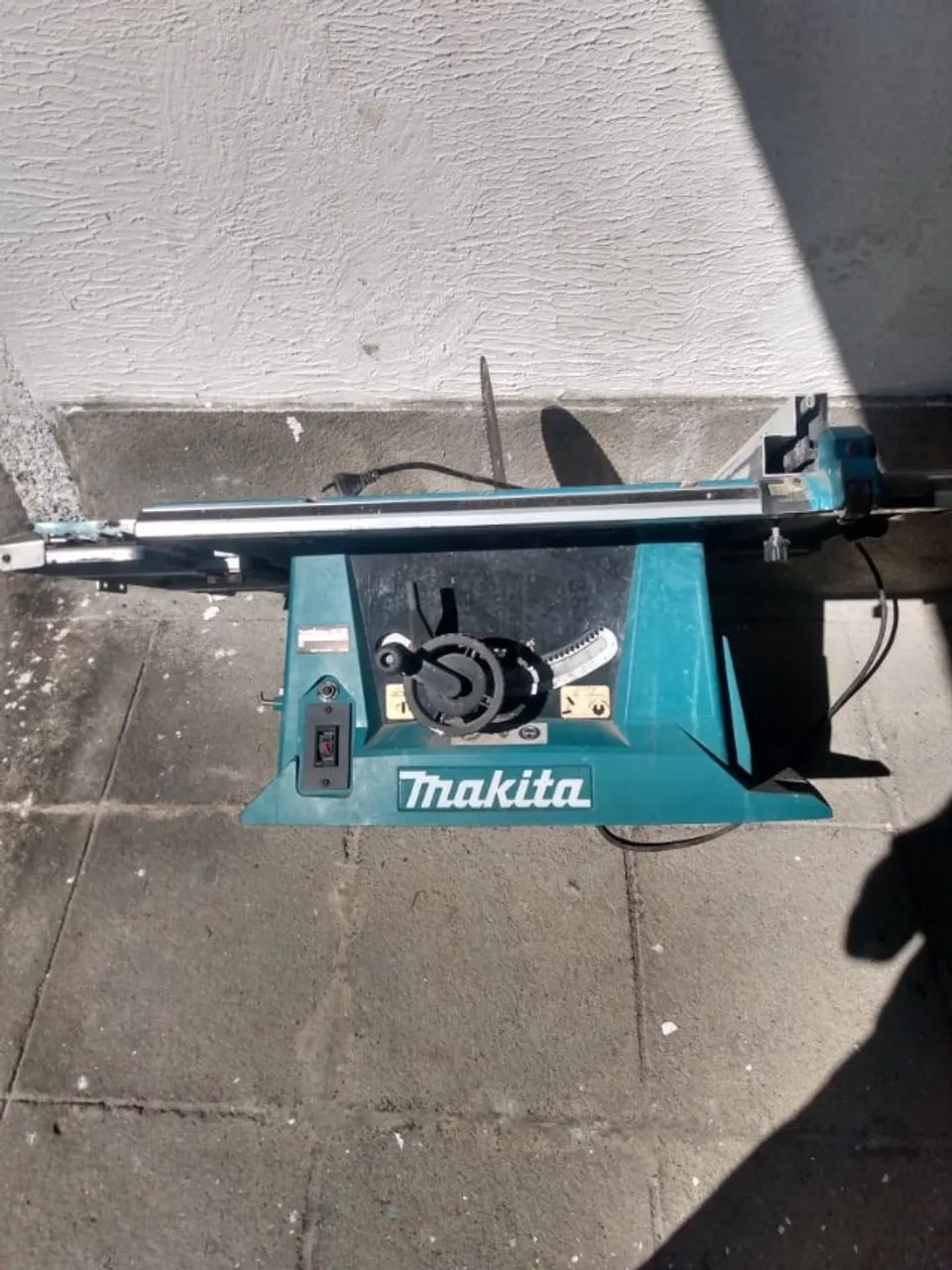 REFILADEIRA + MÁQUINA DE CORTE MAKITA