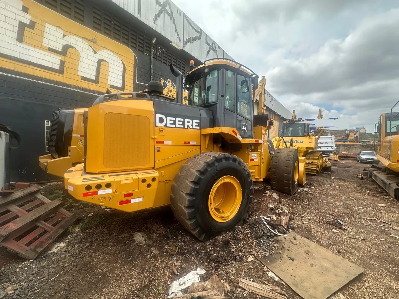 Pá carregadeira John Deere 644K
