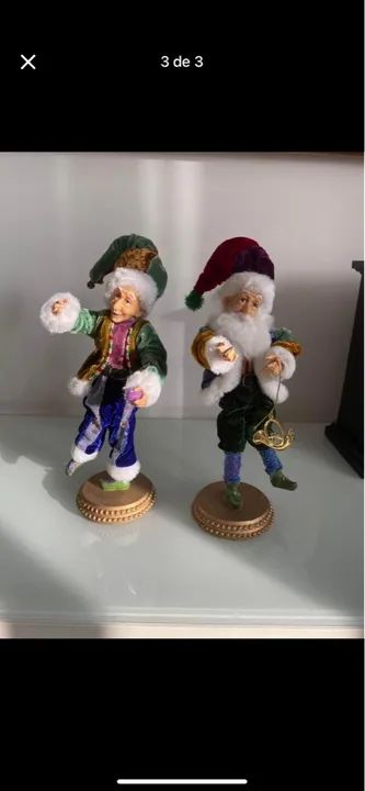 Duas Lindas Esculturas de Duendes Natalinos
