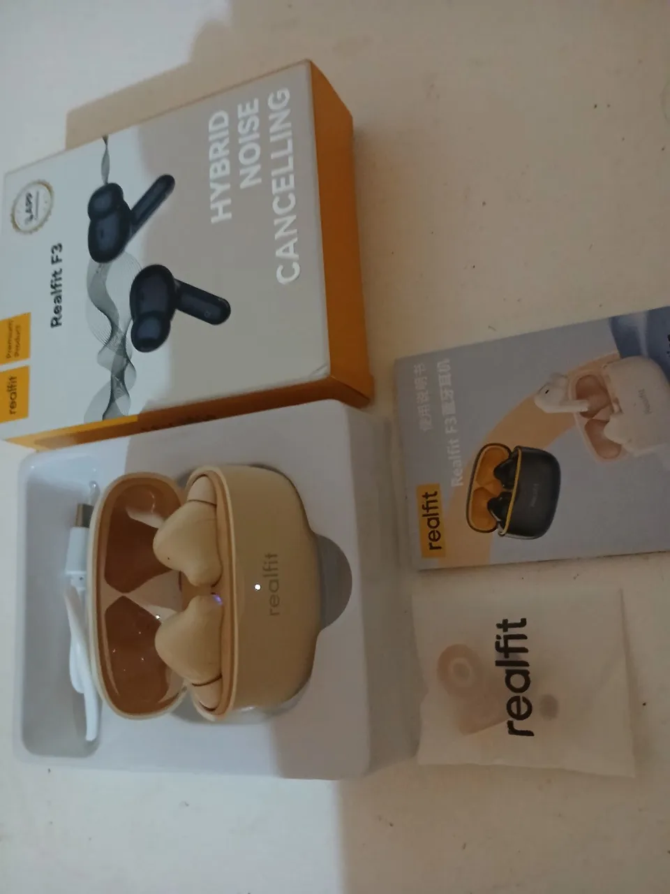Fone de ouvido Original realfit Com cancelamento de ruido