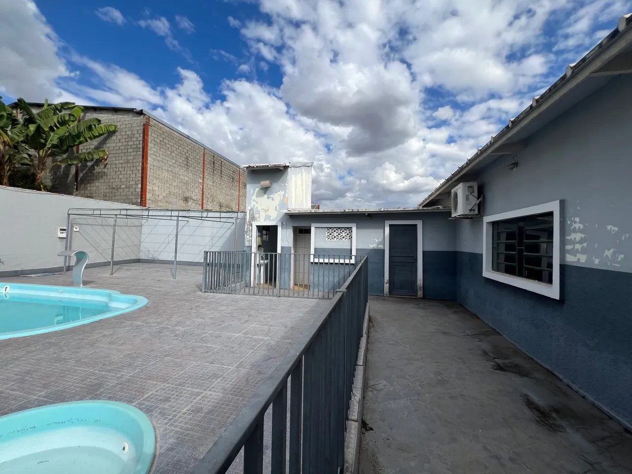 Casa com espaço para estoque área 1000 m2  Jardim Petrópolis