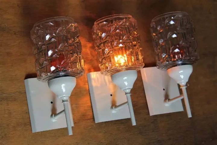 Arandelas Cupulas Vidro Relevo Bizotado - Conjunto 3 peças - Anos 50