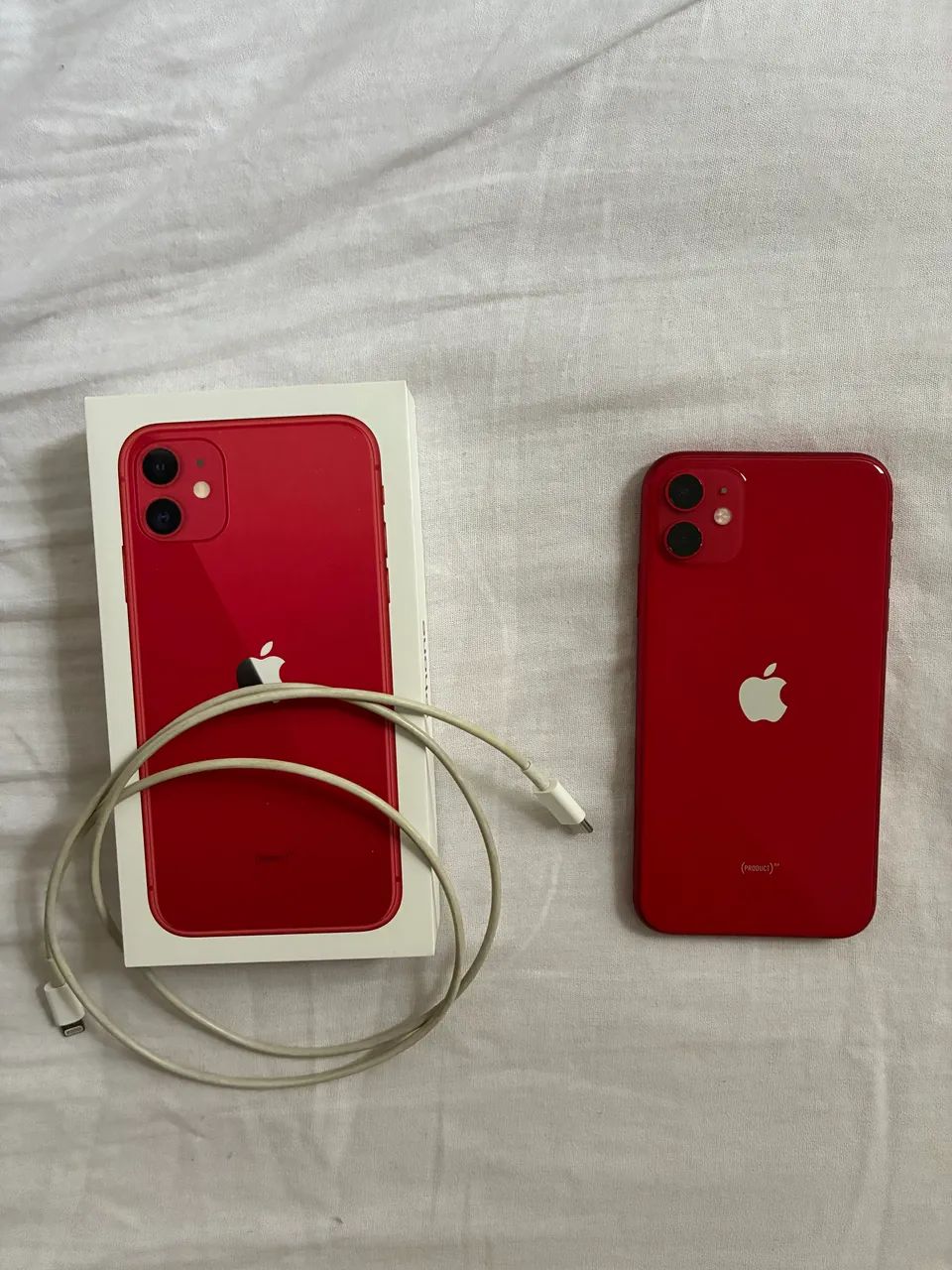 iPhone 11 - 64GB - Vermelho (PRODUCT RED) - Celulares e