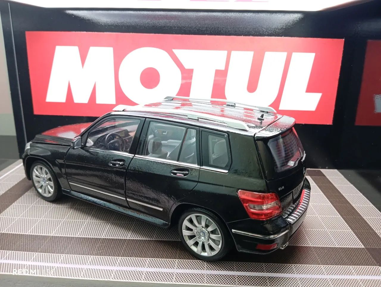 Top Miniatura GLK Class - Minichamps - escala 1/18 - Foto 5