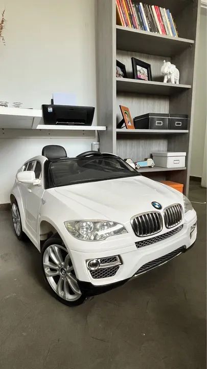 Carrinho Elétrico BMW X5 Branco V12  - Brinquedo Infantil