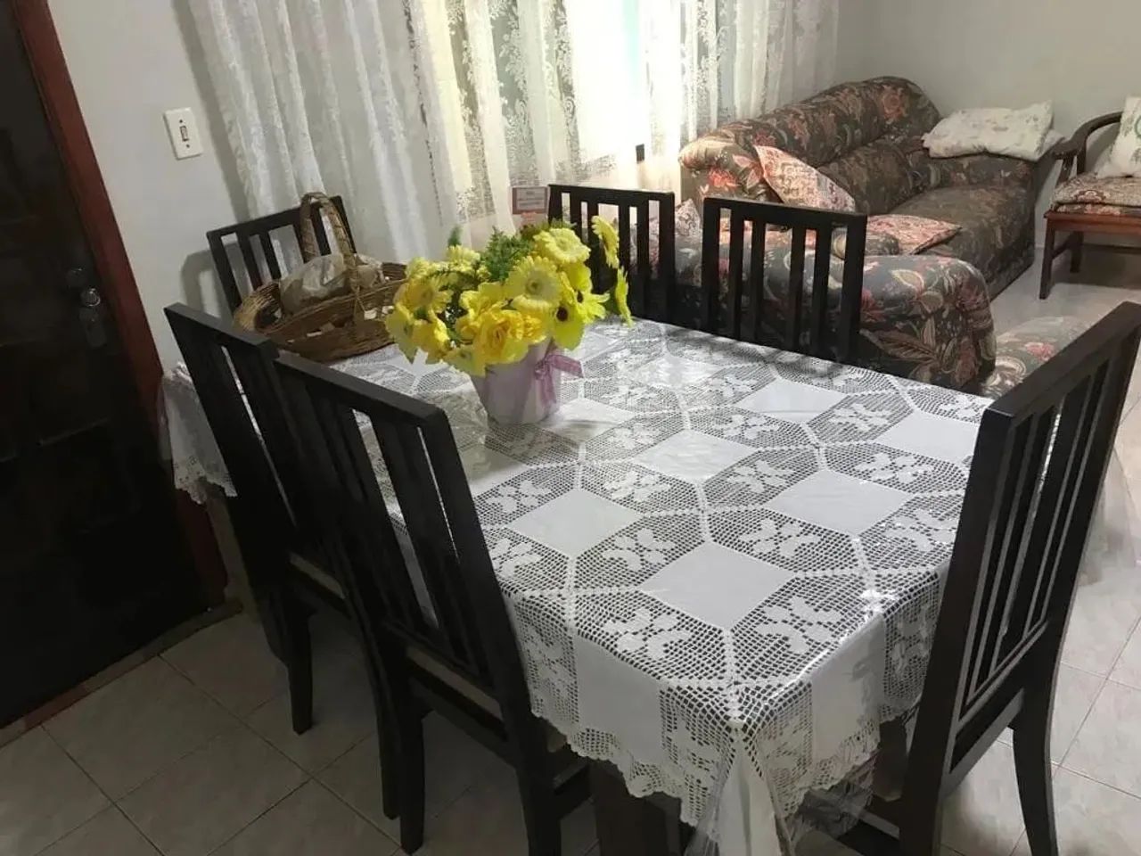 CASA 02 DORMITÓRIOS BAETA NEVES