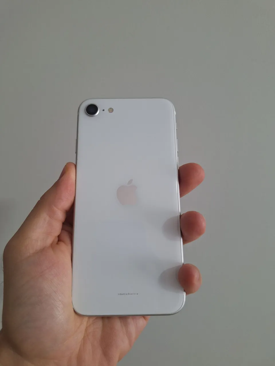Celulares APPLE IPHONE SE 2020 Usados, seminovos e Novos no Celulares APPLE IPHONE SE 2020 Usados, seminovos e Novos no