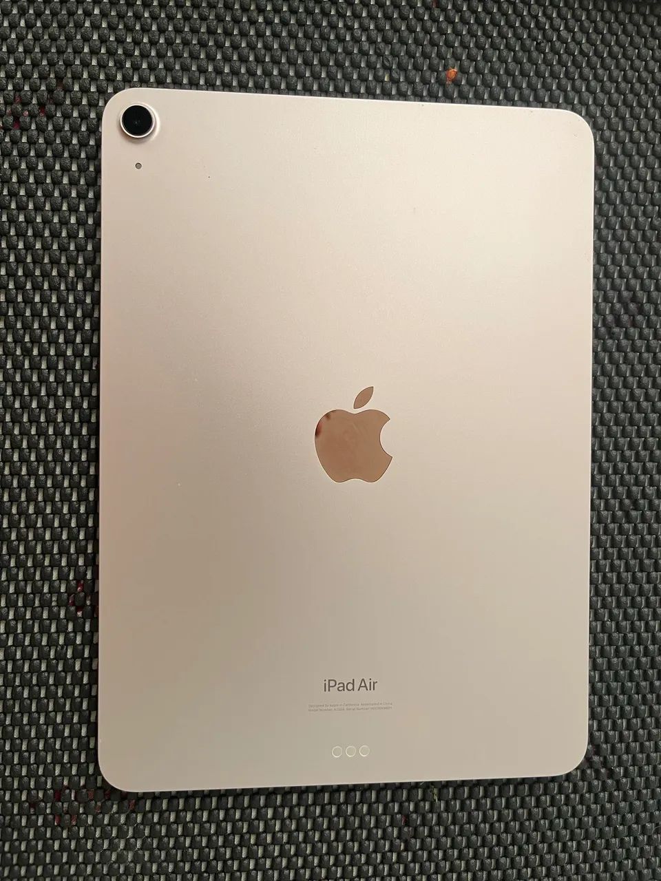 iPad air 5 64gb Rose + Caneta bluetooth e capa