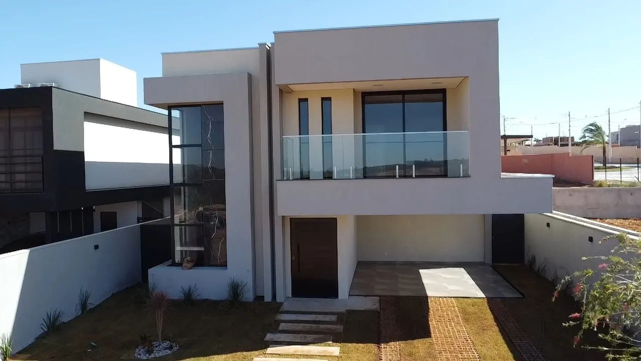 Sobrado para venda com 250 metros quadrados com 3 quartos