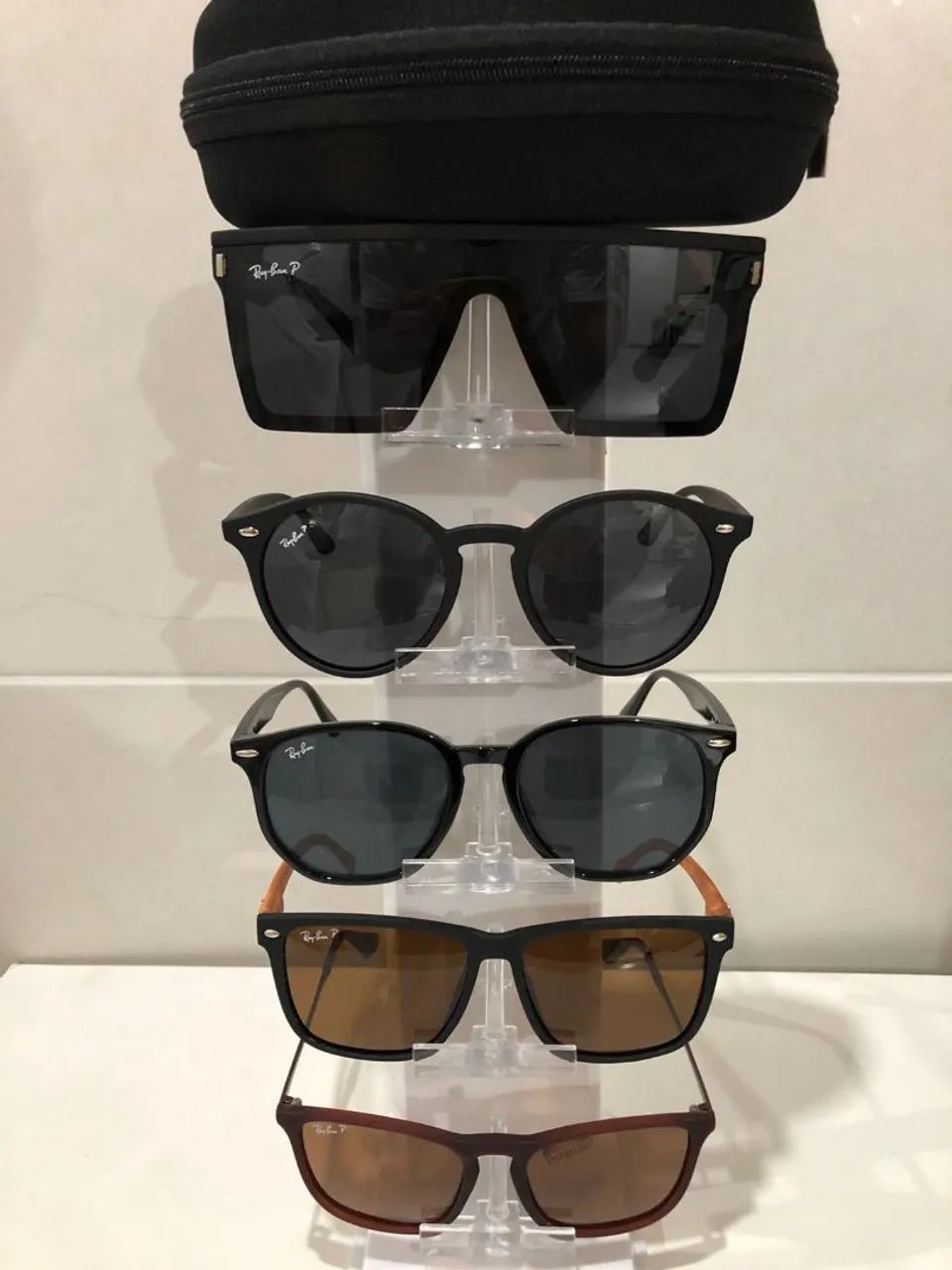 Óculos de Sol Louis Vuitton e Evoke $100 - Foto 4