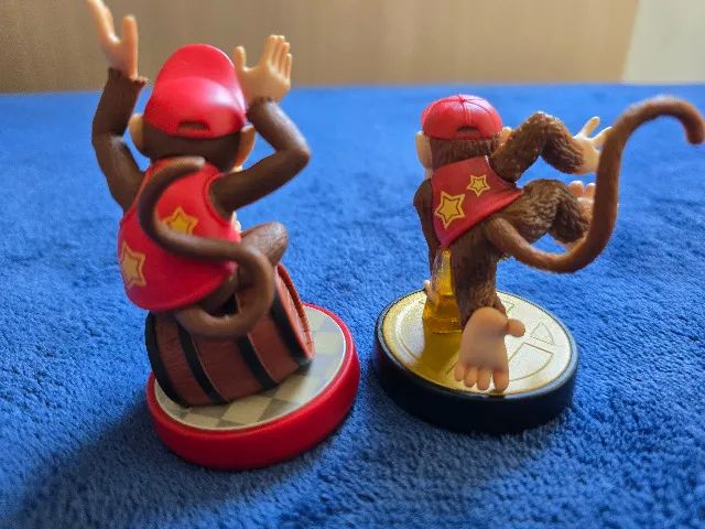2 Modelos de Amiibo do Diddy Kong (Super Mario e Super Smash Bros) - Foto 2