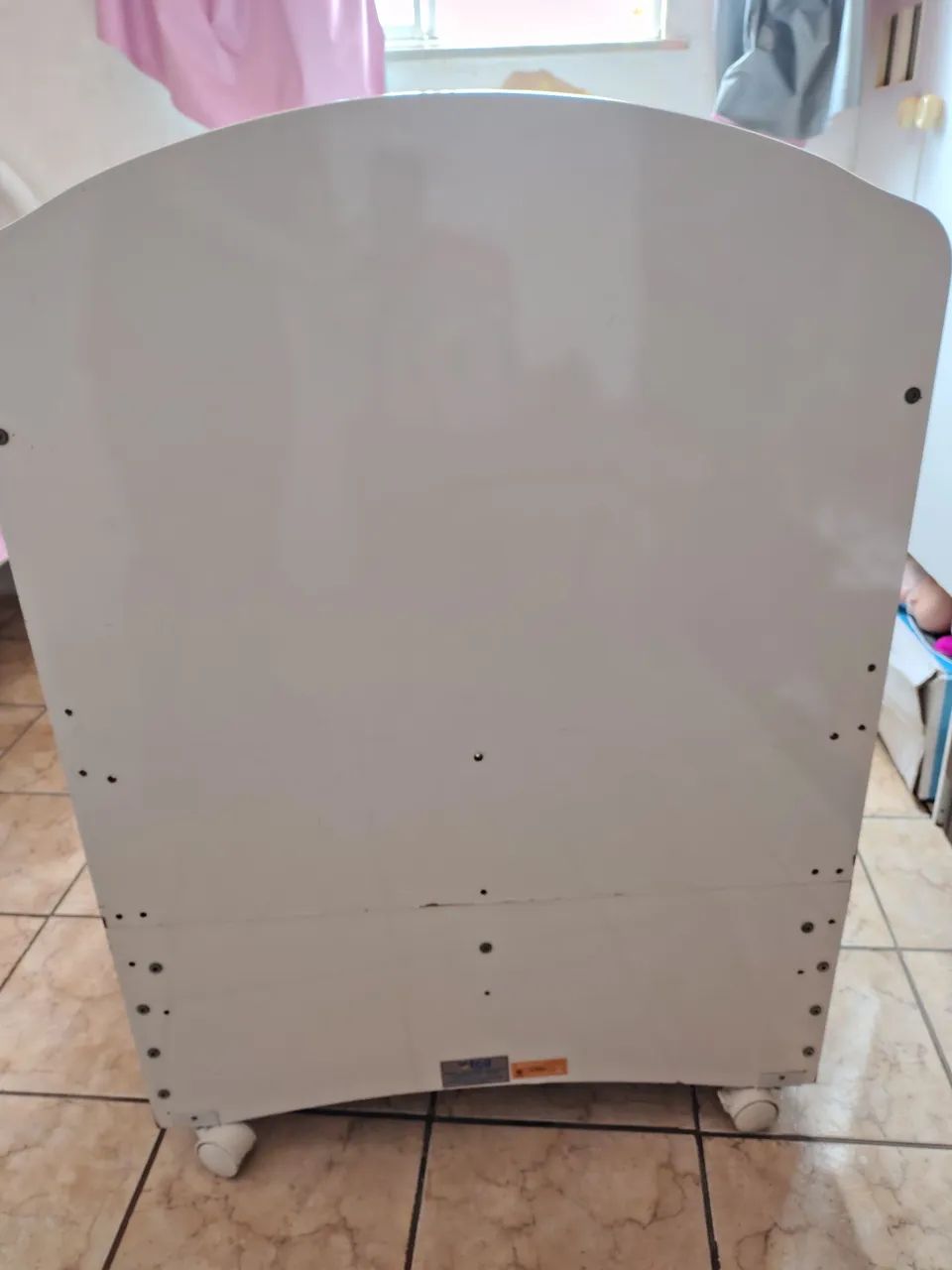 Berço americano com colchão vira sofá e cama  - Foto 6