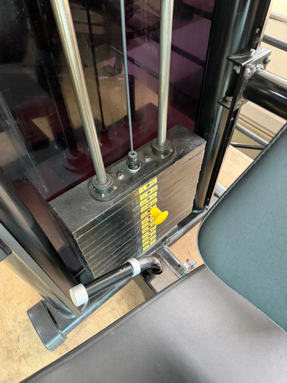 Vendo Máquina Flexoextensor
