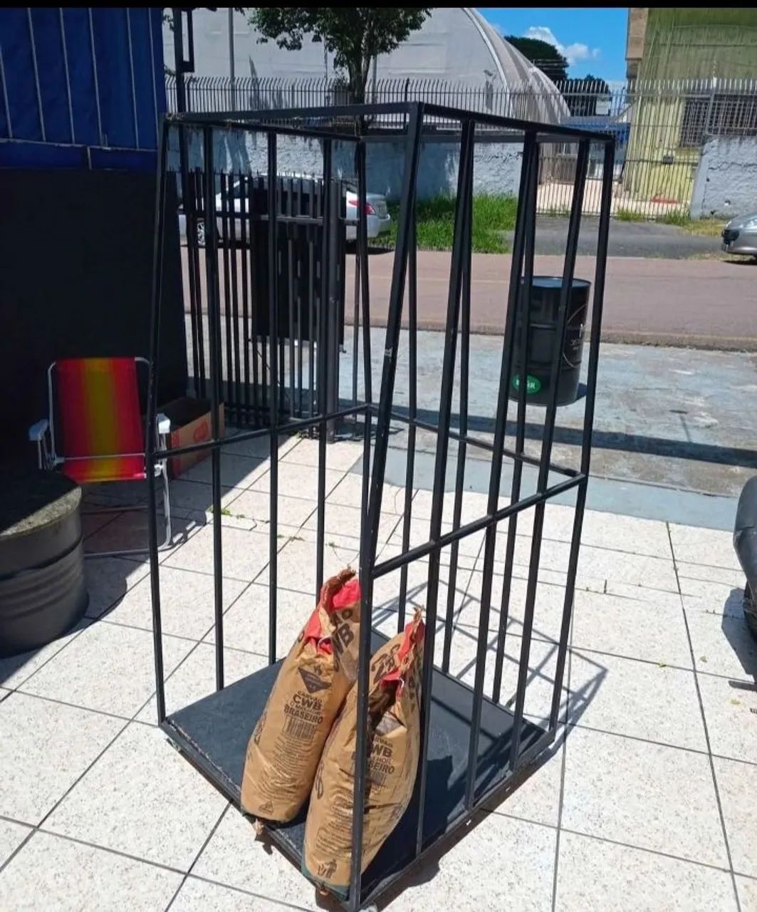 Expositor carvão 