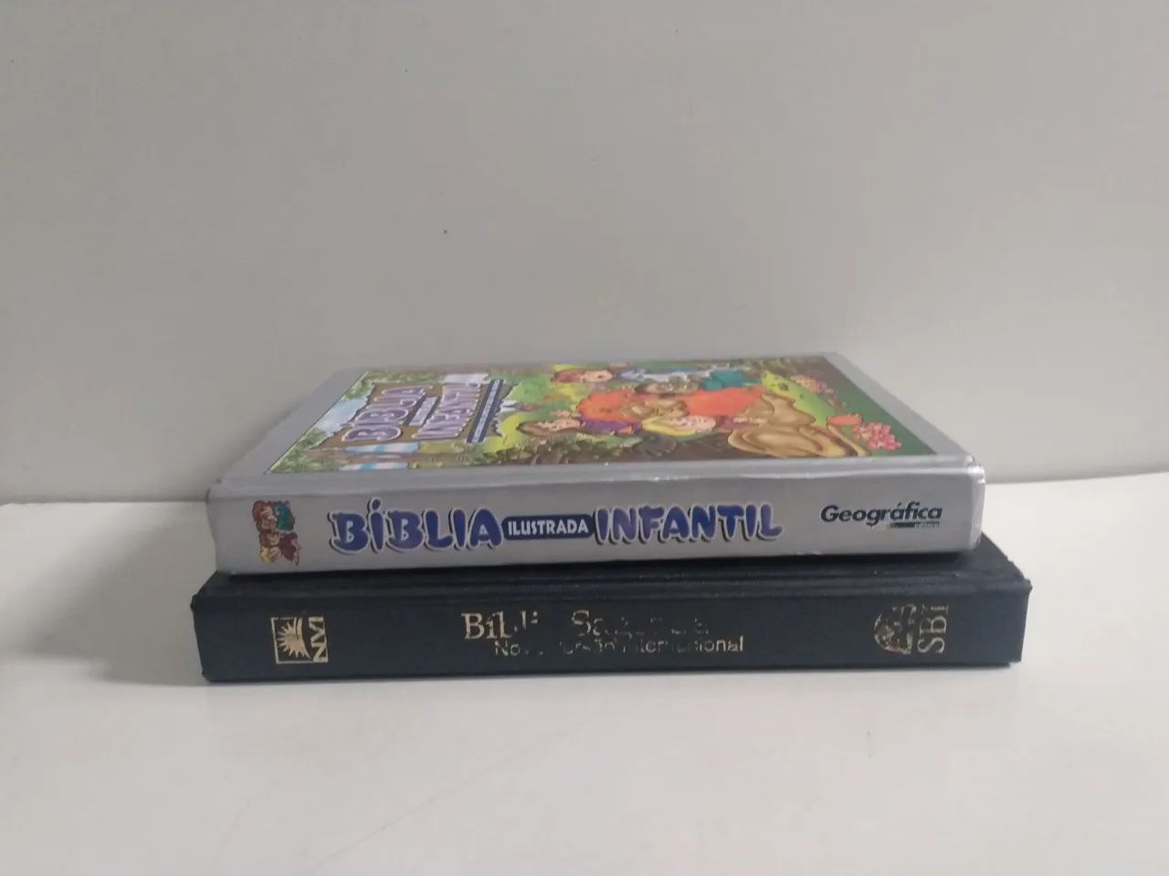 Livros - Bíblia Sagrada NVI Igreja evangélica Batista - Bíblia Ilustrada Infantil  - Foto 2