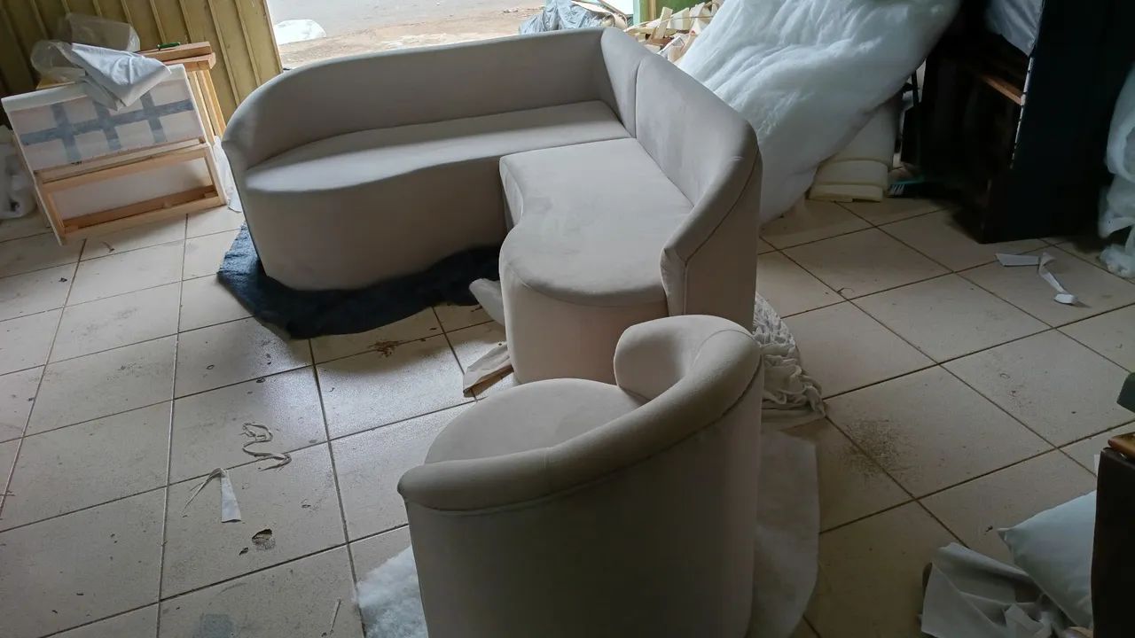 Sofá orgânico sobe medida feito pra se encaixar no seu ambiente todos os formatos e tamanh - Foto 4