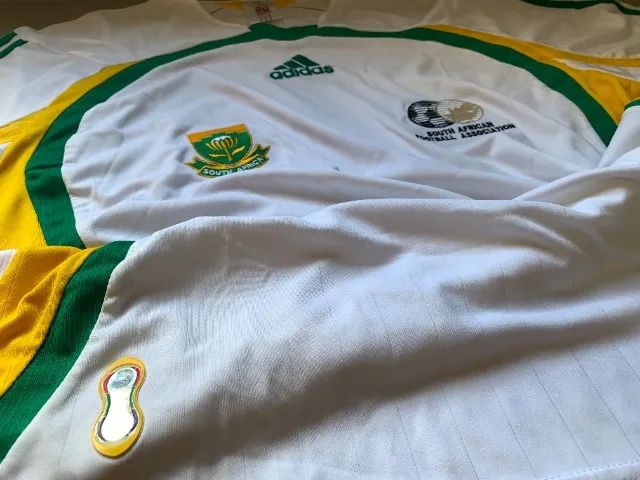 Camisa Seleção de Futebol da África do Sul 2006/2007 Branca (Usada - G/L) - Foto 4