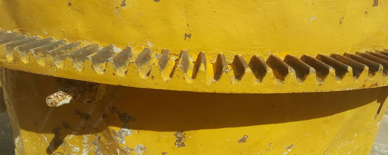 betoneira 400 litros reforçada motor weg bivolt 2 cv - Foto 2