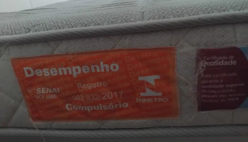 Colchão casal ortopédico espuma D45 usado - Foto 3