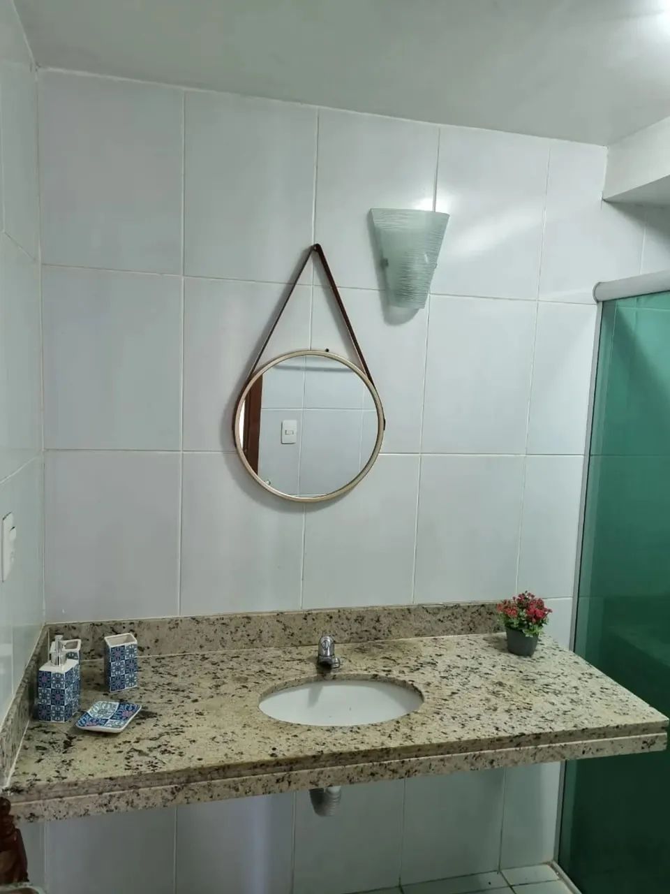 018- ALUGO LINDO APARTAMENTO MOBILIADO NA PONTA D´AREIA - Foto 2