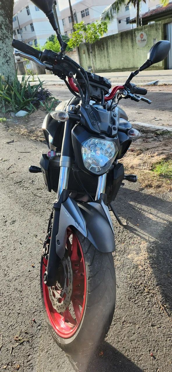 Yamaha MT-07 2016 - Aceito troca por carro!