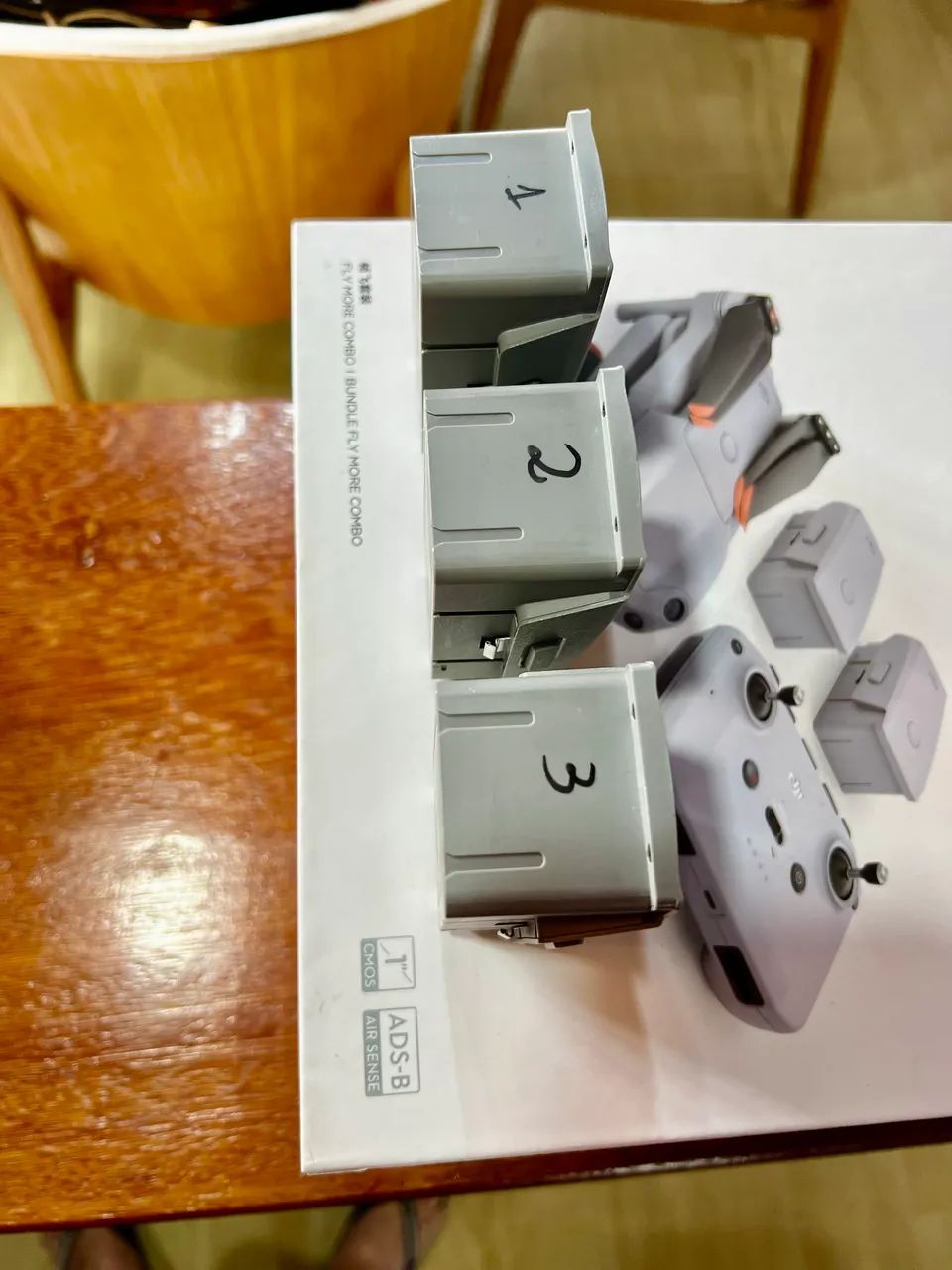 DJI Air 2S - Fly more combo - com bolsa original - Foto 5