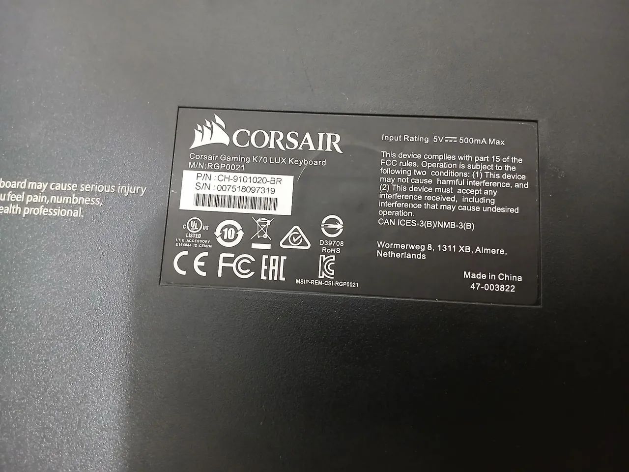 Teclado Mecânico Corsair K70 Red - Foto 2