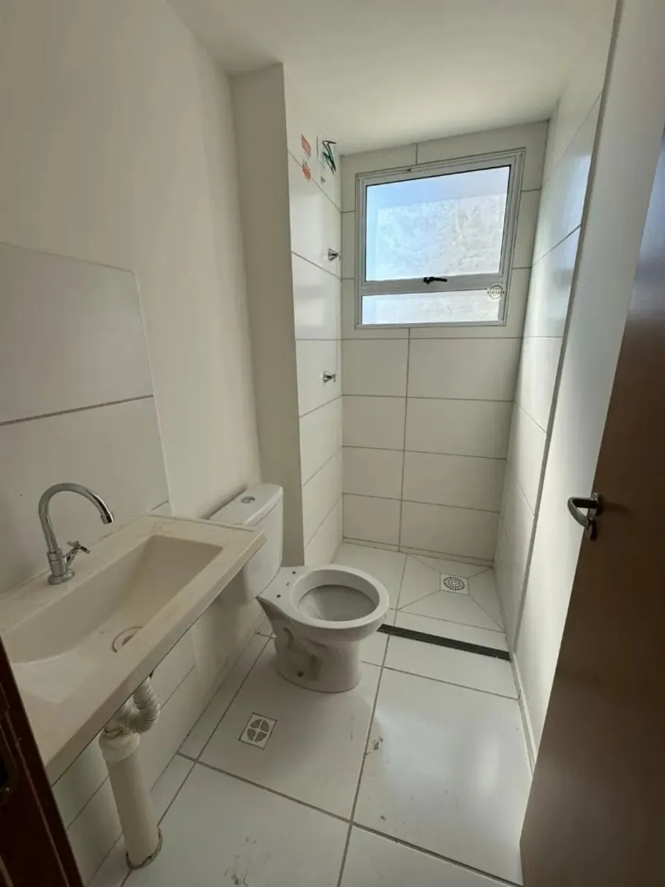 Imóvel para aluguel possui 48 metros quadrados com 2 quartos em Uruguai - Teresina - PI