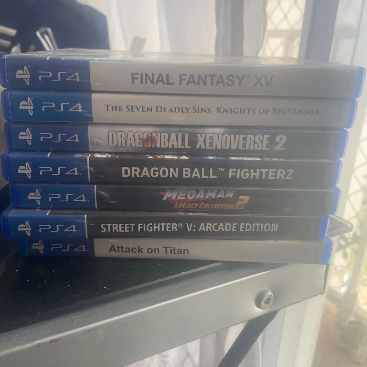 PS4 Pro Jet Black - Console de Vídeo Game - Foto 2