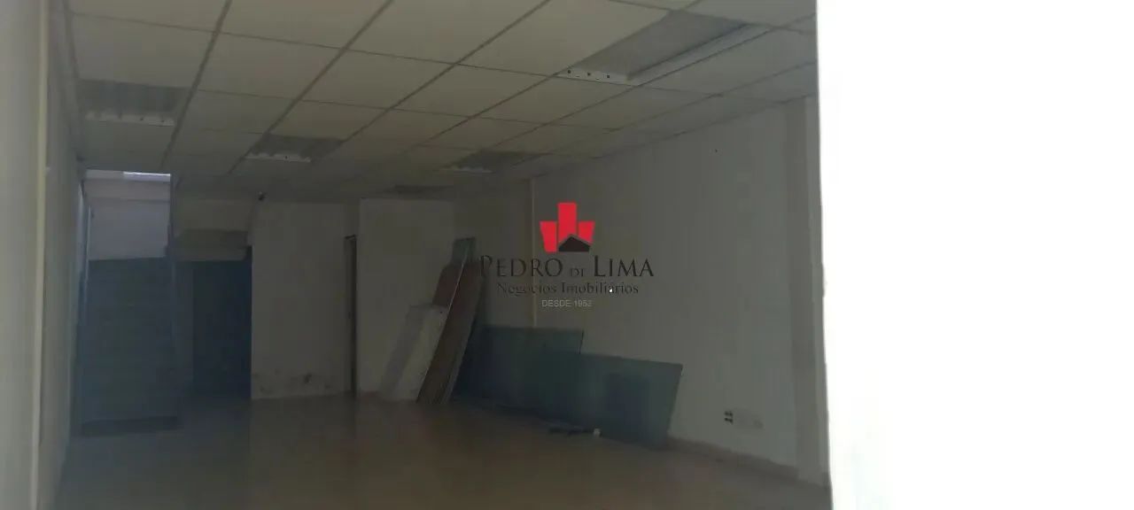 Prédio Comercial 150m², em localização privilegiada perto do metrô