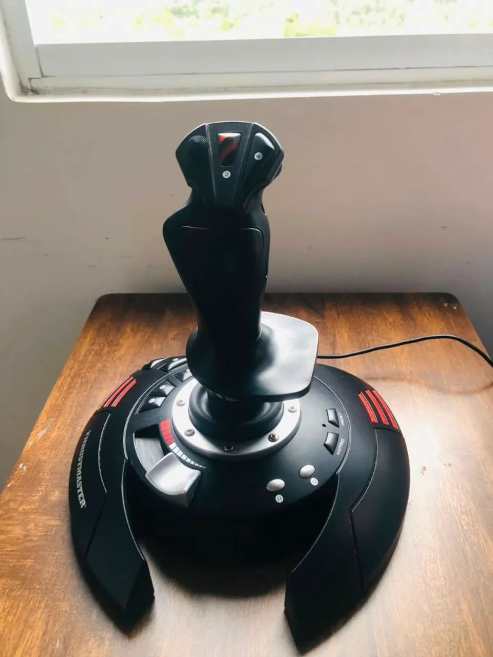 Joystick Thrustmaster T.flight X Original - PC e PS3 - Foto 3