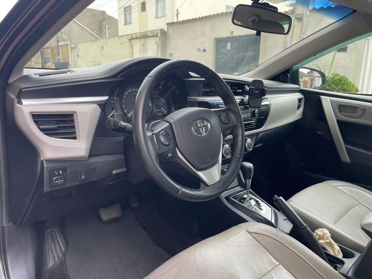 Toyota Corolla GLI 1.8 Flex 16V Aut. 2017 - Foto 8