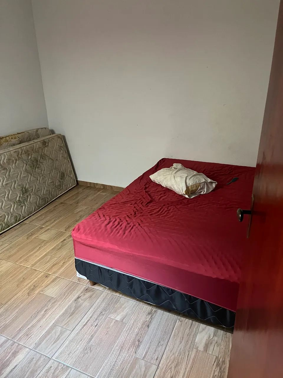 Vendo casa com piscina - Foto 2