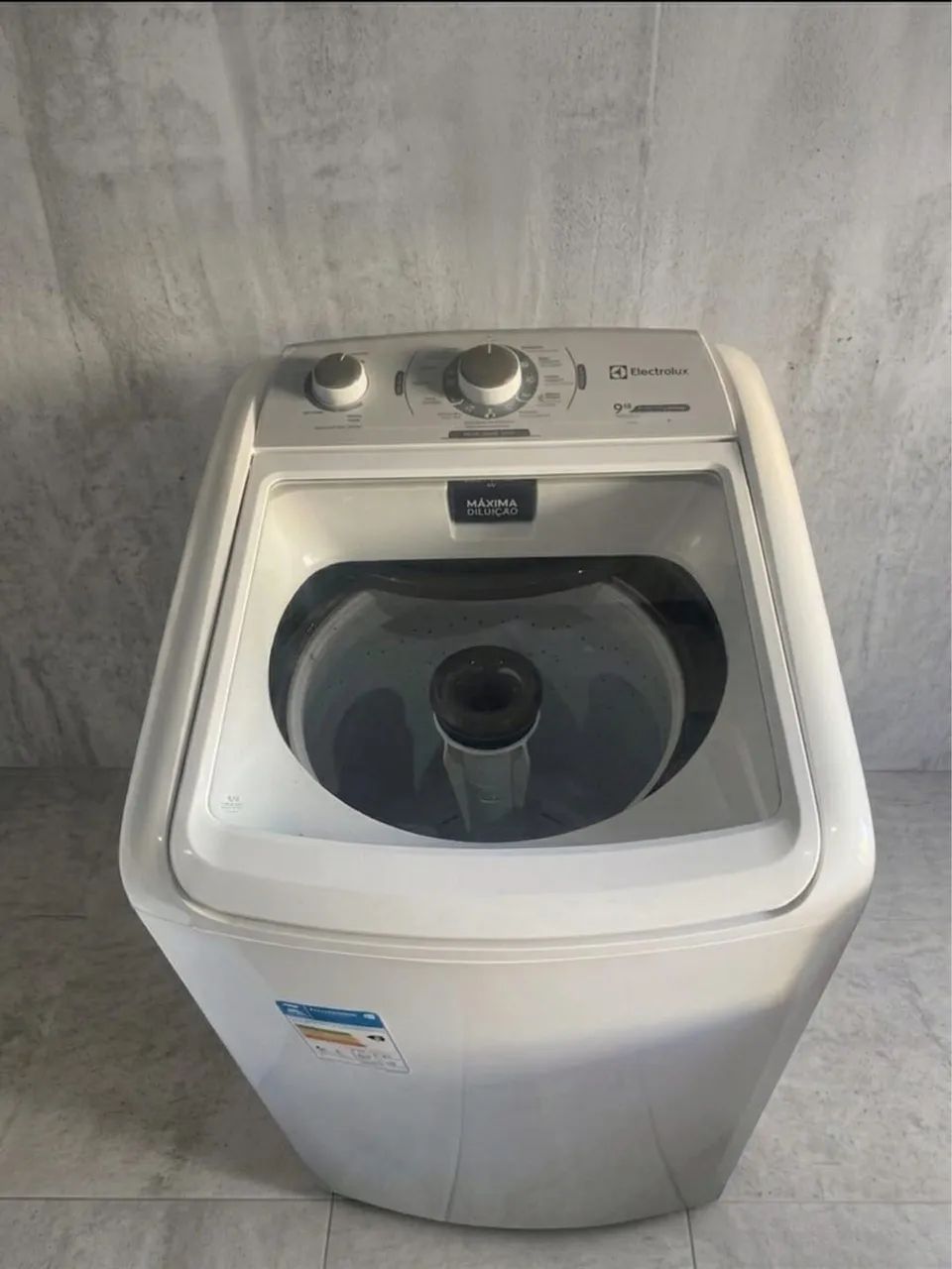 Maquina de Lavar 9Kg Electrolux