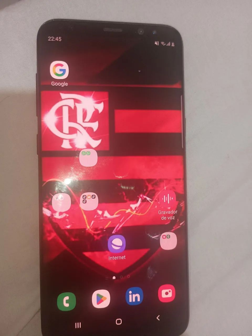 Samsung Galaxy s8 plus top